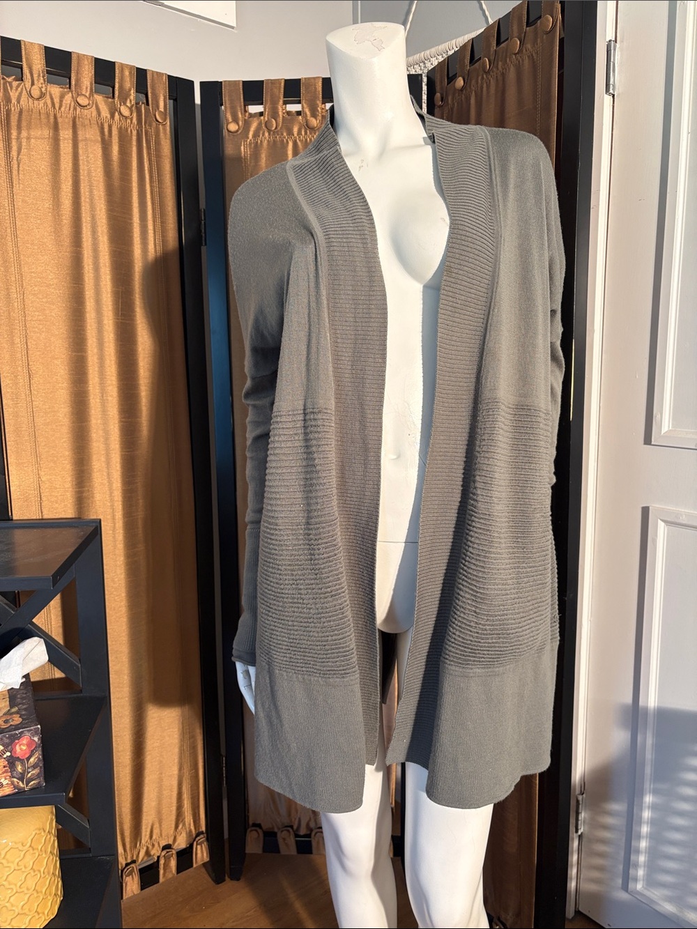 Lululemon Marino Wool Women's  Open-Front Khaki Cardigan Sweater